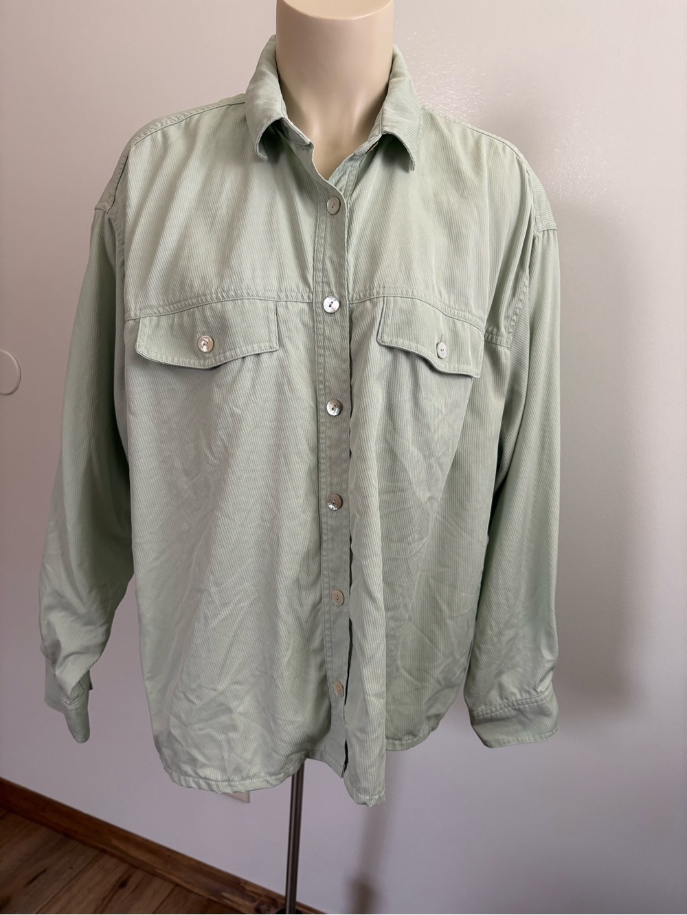 & Other Stories Lightweight Utility Light Sage Green Button-Up Shirt Size 2